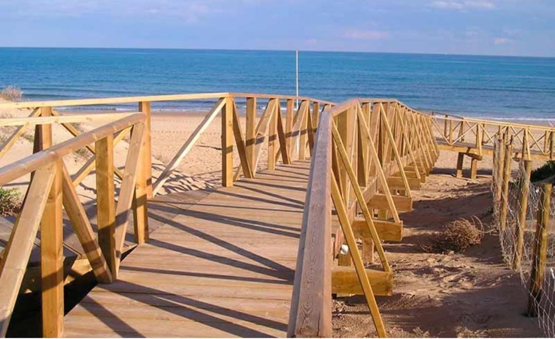 Apartamento 9 De Octubre لوس مونتيسينوس المظهر الخارجي الصورة